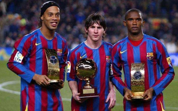 对于新月俱 对于新月俱