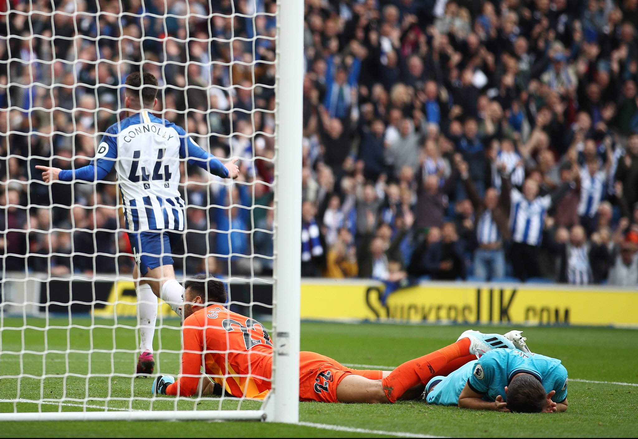 通过努涅斯 通过努涅斯