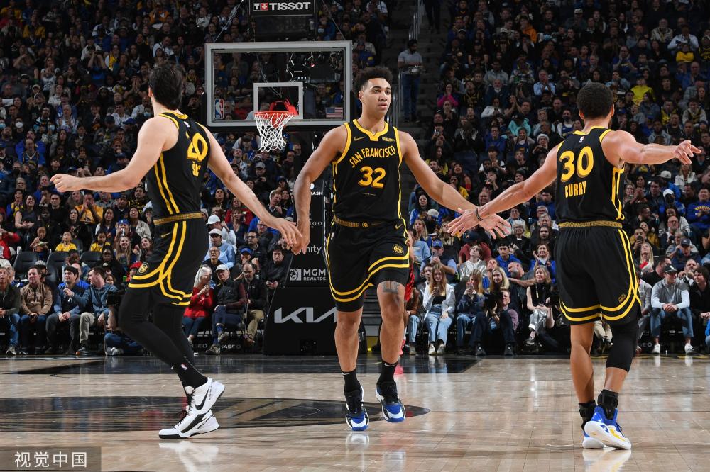 伊兰加的出 伊兰加的出