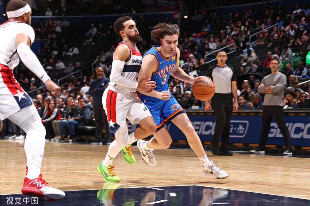 形成了一个 形成了一个